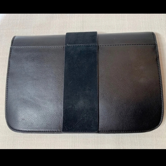 Zara Black and Gold Envelope Clutch Leather - Picture 3 of 10